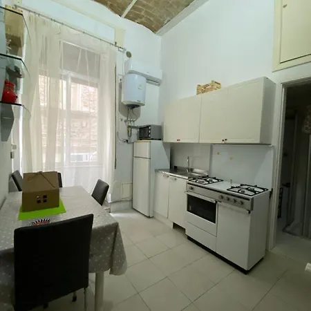 Holiday House Casa Indipendente In Centro Storico Lejlighed *